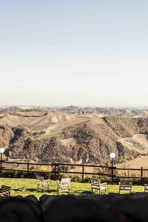 Azienda Agrituristica Alcastle Montabone Ngoại thất bức ảnh
