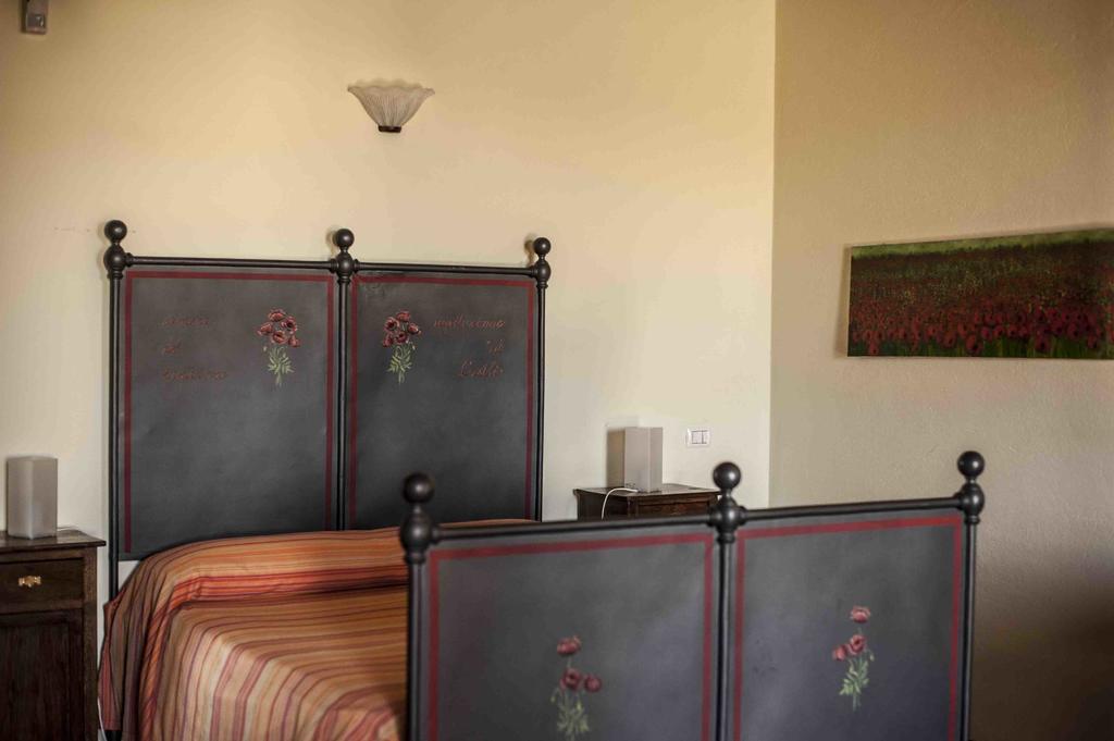 Azienda Agrituristica Alcastle Montabone Ngoại thất bức ảnh